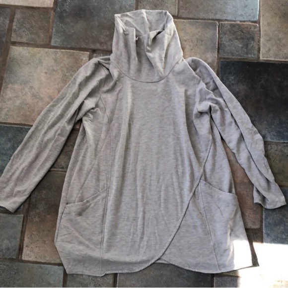 Women’s clothes bundle. All items are listed - Picture 4 of 4